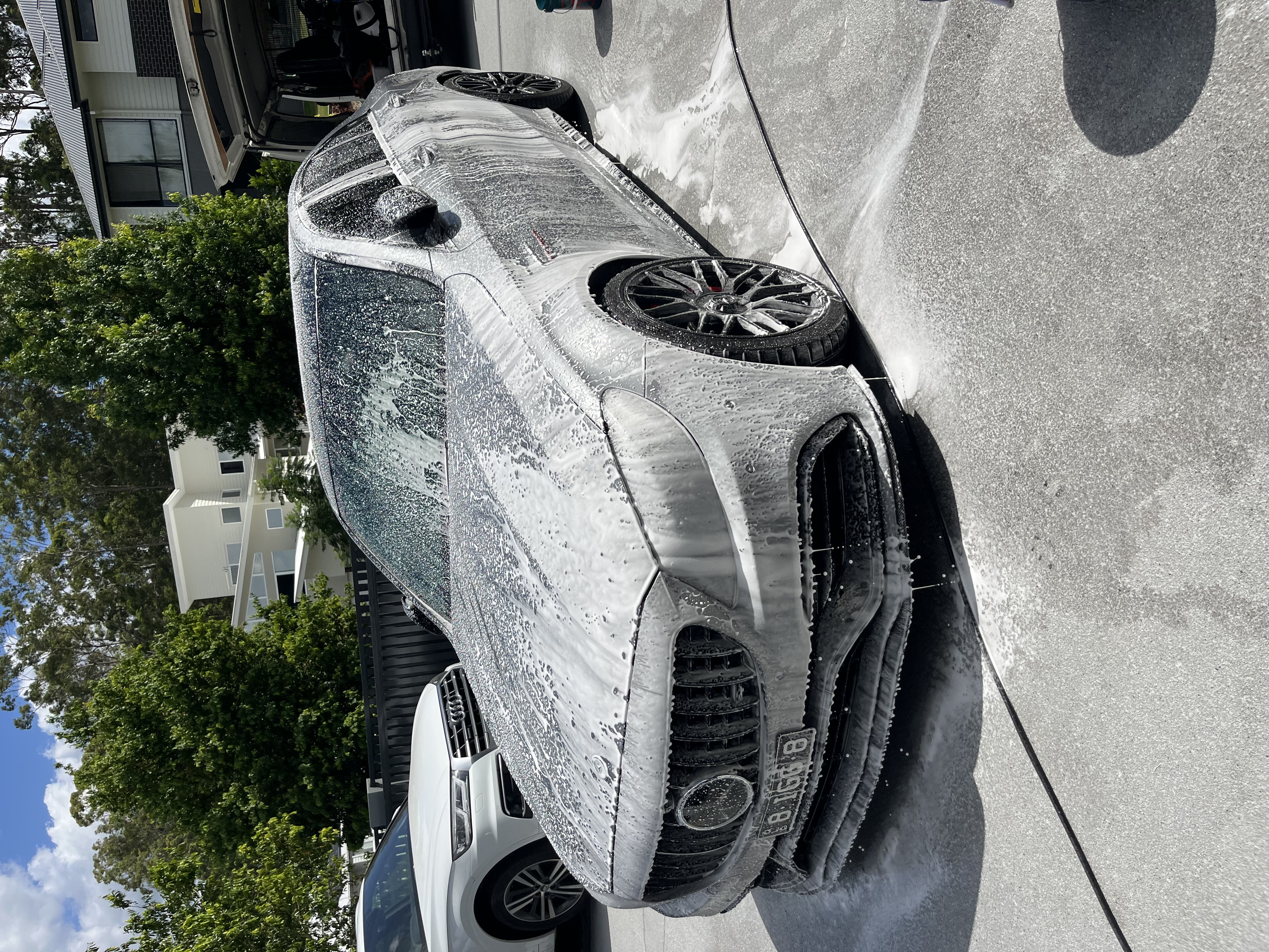 Mercedes front foam wash